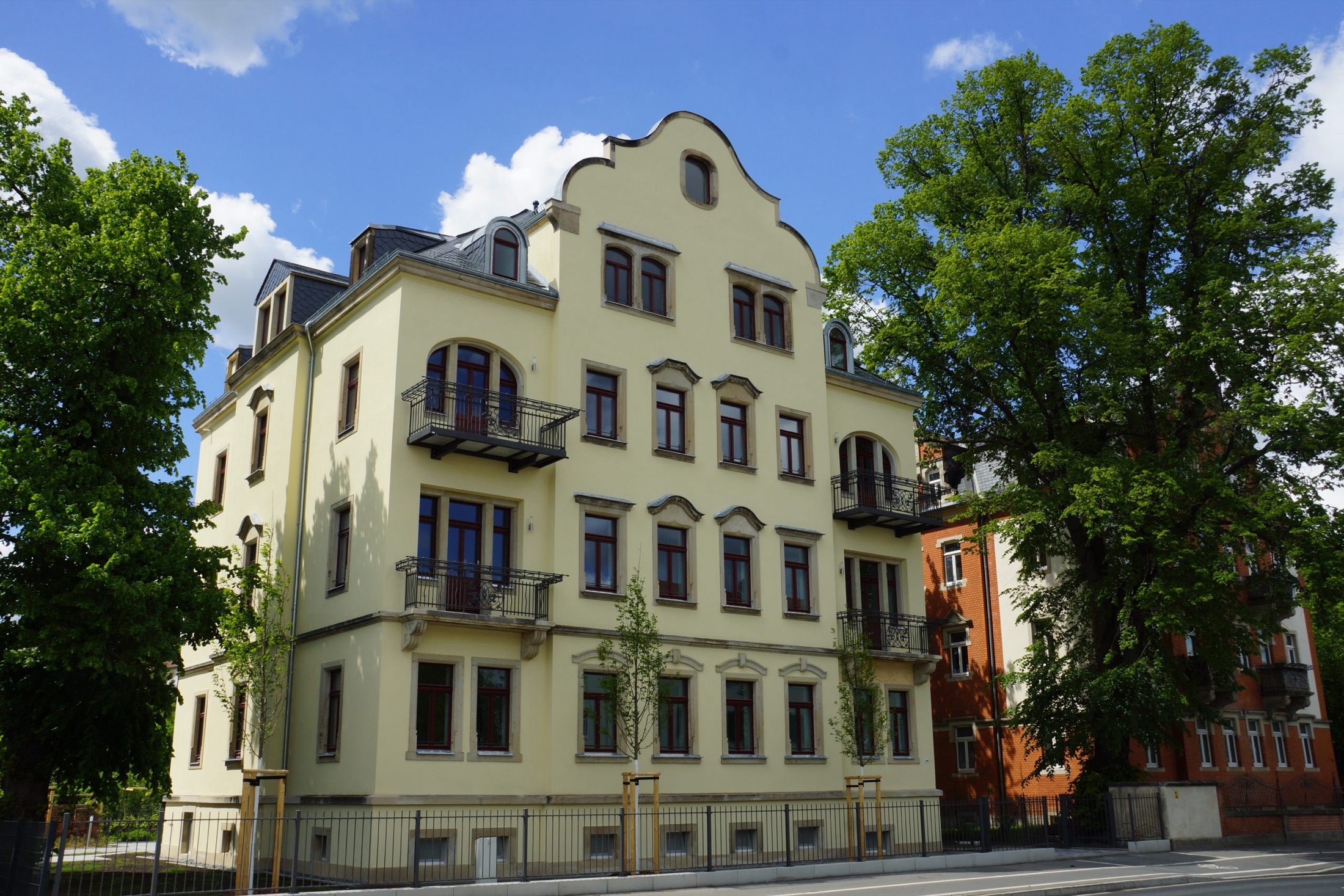 Umbau und Sanierung denkmalgesch. Stadthaus – Ansicht 3